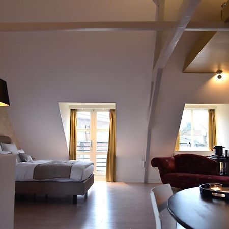 Zzzuite25 Bed and Breakfast Oosterhout  Exteriör bild