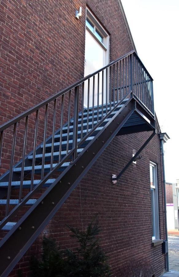 Zzzuite25 Bed and Breakfast Oosterhout  Exteriör bild